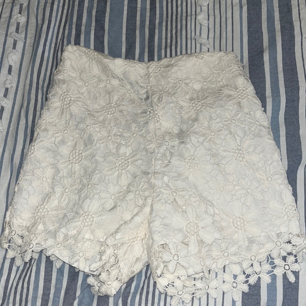 Hollister white crocheted shorts zipper up